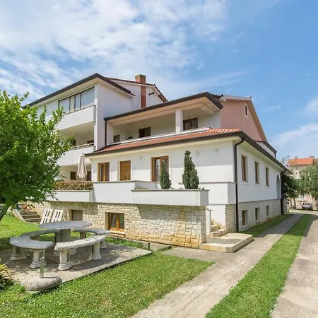 Jelka Apartman *